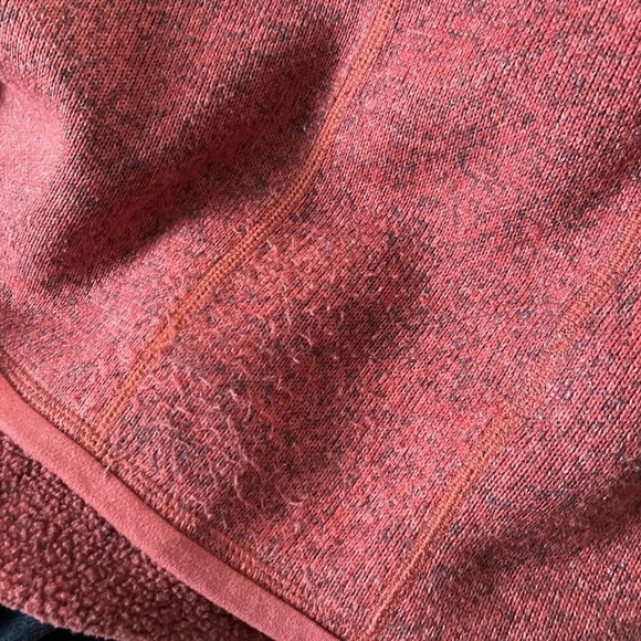Patagonia Better Sweater Red Half Zip Size Small - Picture 8 of 8